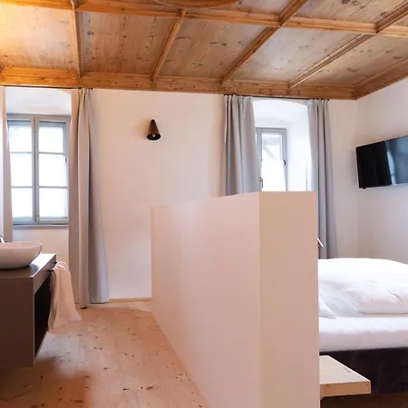 Ansitz Layshof Hauskapelle Apartment