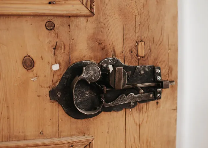 Ansitz Layshof Hauskapelle * Merano